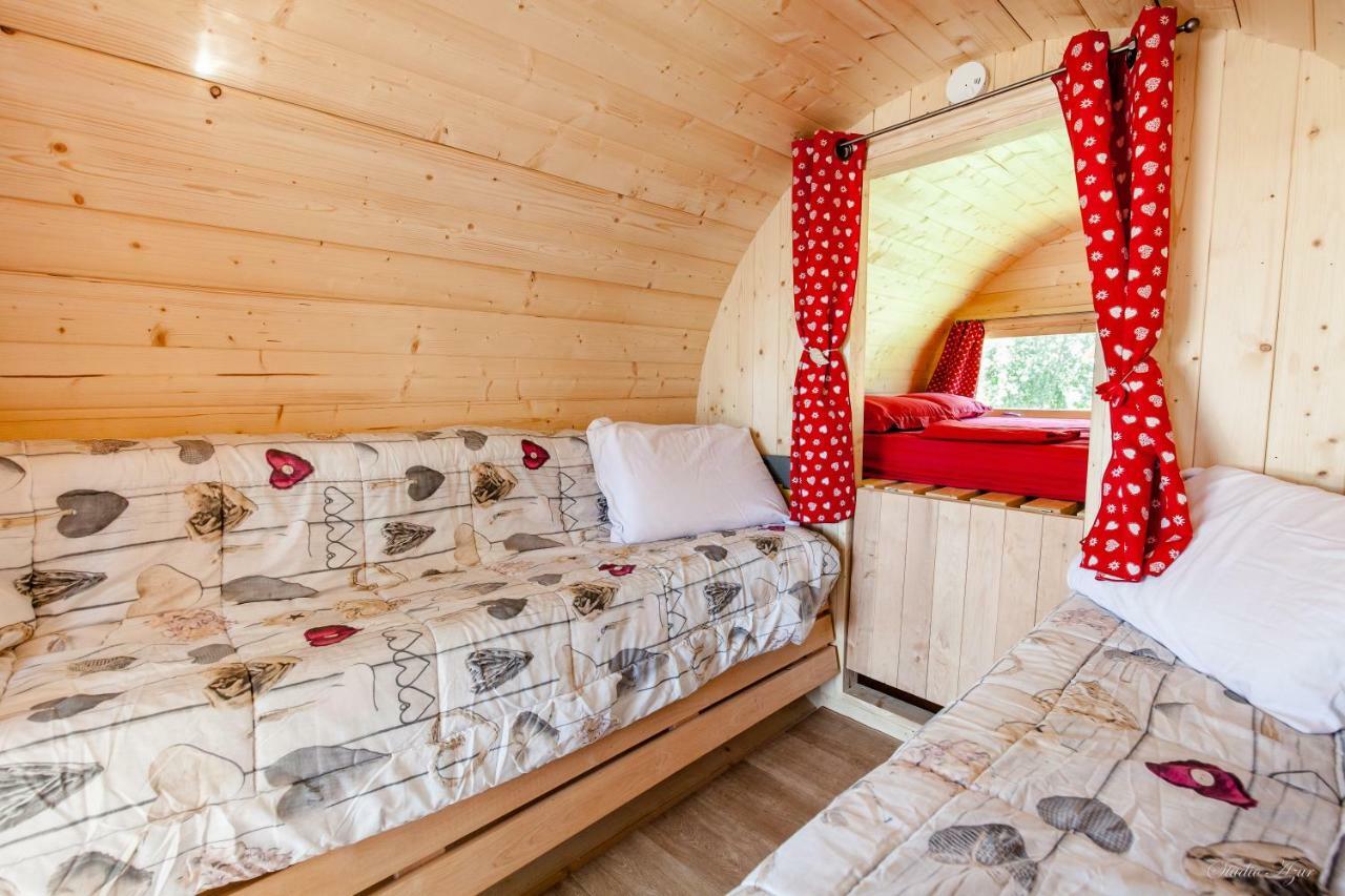 Camping De Tournus - Drole De Cabane Экстерьер фото