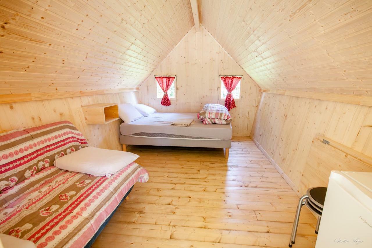 Camping De Tournus - Drole De Cabane Экстерьер фото