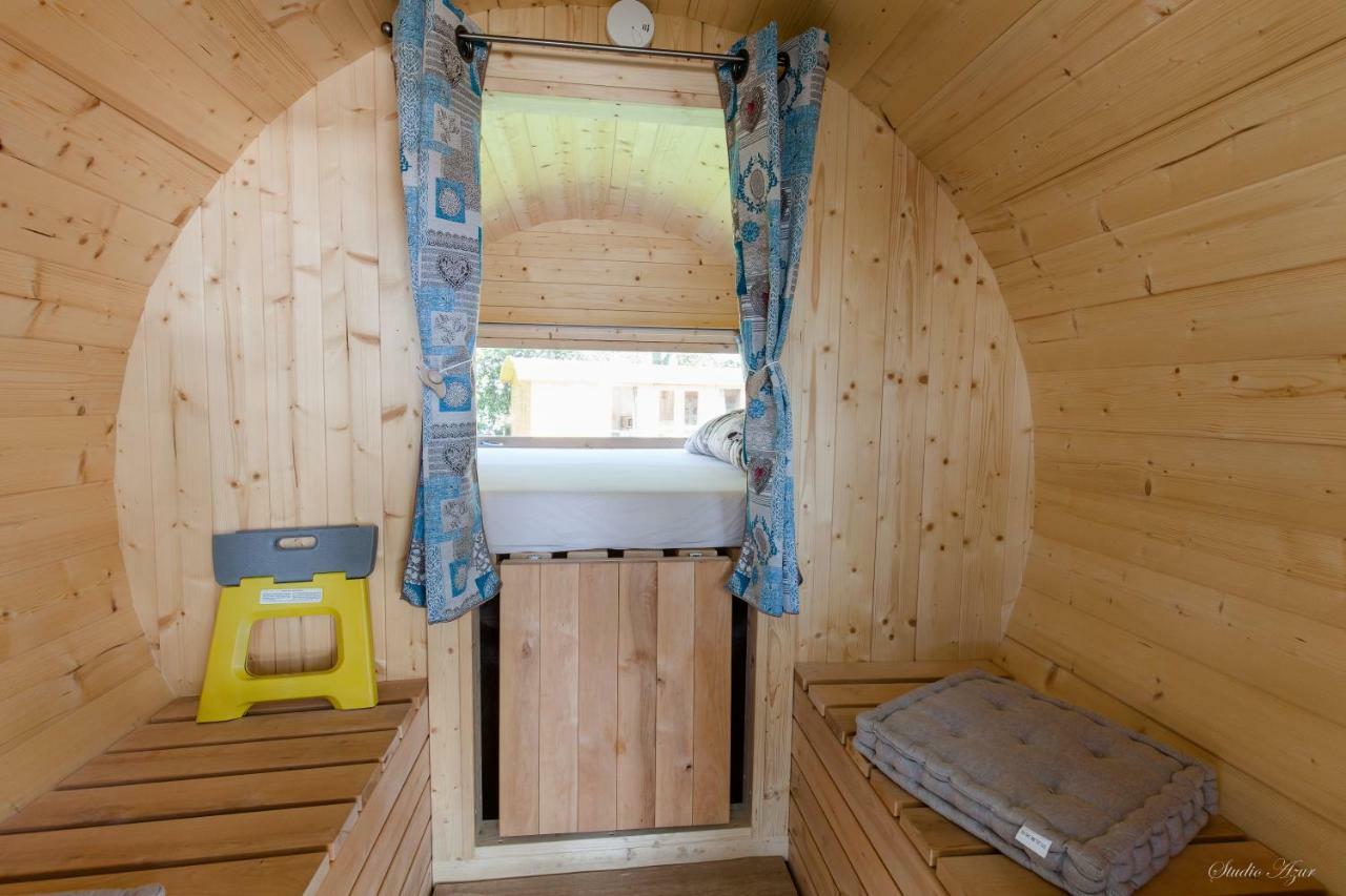 Camping De Tournus - Drole De Cabane Экстерьер фото